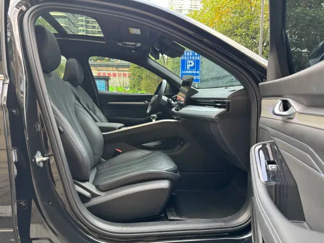 Geely Xingrui — Фото автомобиля 8