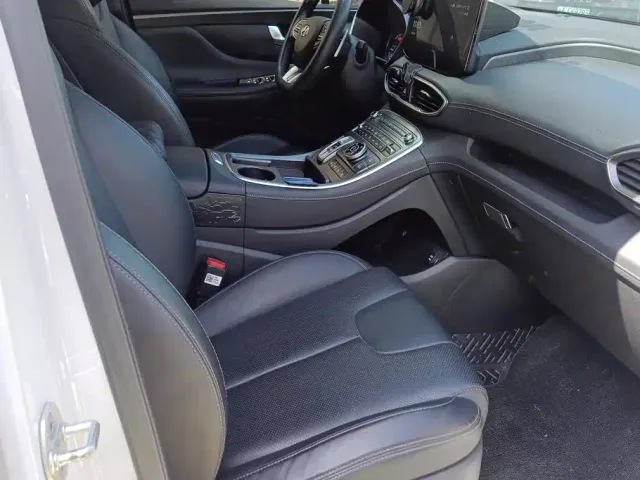 Hyundai Santa Fe — Фото автомобиля 8