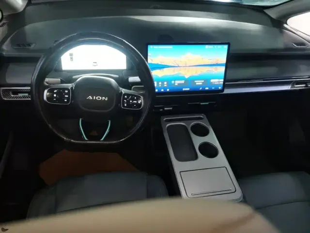 GAC Aion Y — Фото автомобиля 9