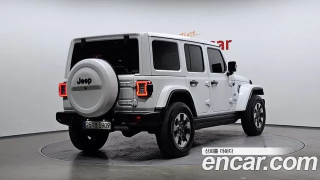 Jeep Wrangler Wrangler (JL) — Фото автомобиля 2