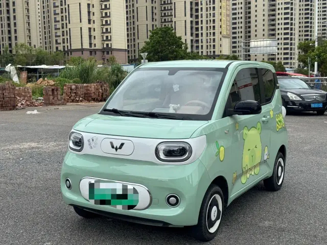Фотография автомобиля — Wuling Hongguang Mini EV