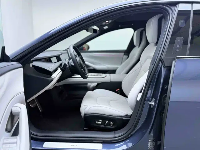 Xiaomi SU7 — Фото автомобиля 14