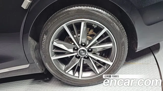 Hyundai Grandeur Новый Grandeur IG — Фото автомобиля 21