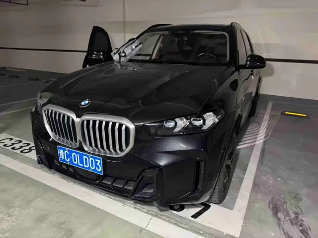 BMW X5 — Фото автомобиля 6