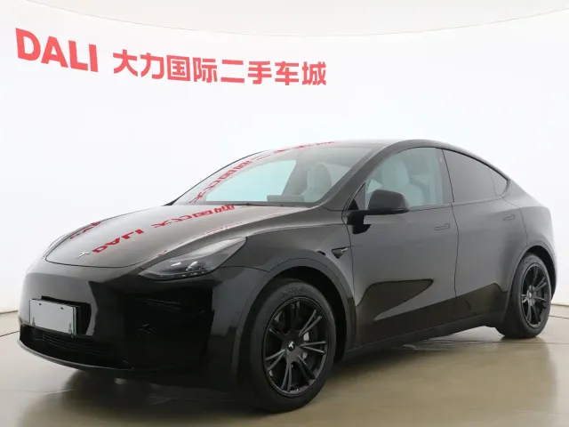 Фотография автомобиля — Tesla Model Y