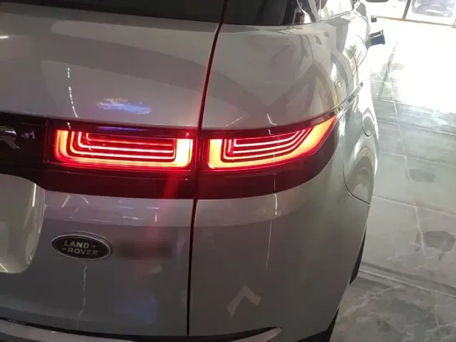 Land Rover Range Rover Evoque — Фото автомобиля 7