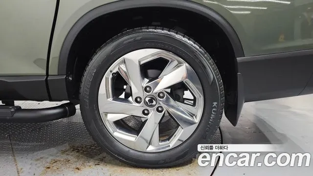 KG_Mobility_Ssangyong Rexton Новый Rexton Sport Дизель 2.2 4WD — Фото автомобиля 20