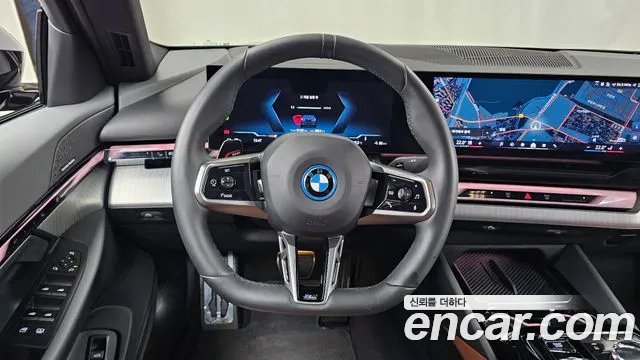 BMW i5 G60 — Фото автомобиля 19