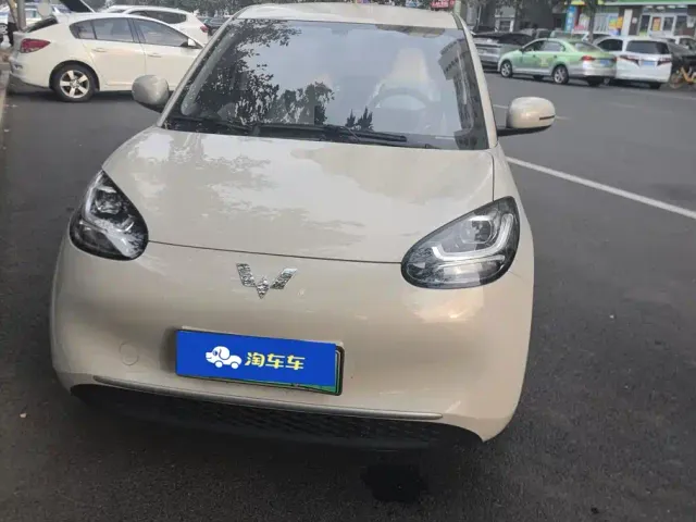 Wuling Bingo — Фото автомобиля 2