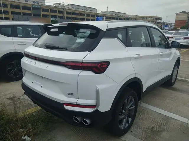 Geely Binyue — Фото автомобиля 6