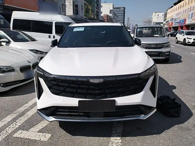 Geely Boyue — Фото автомобиля 2