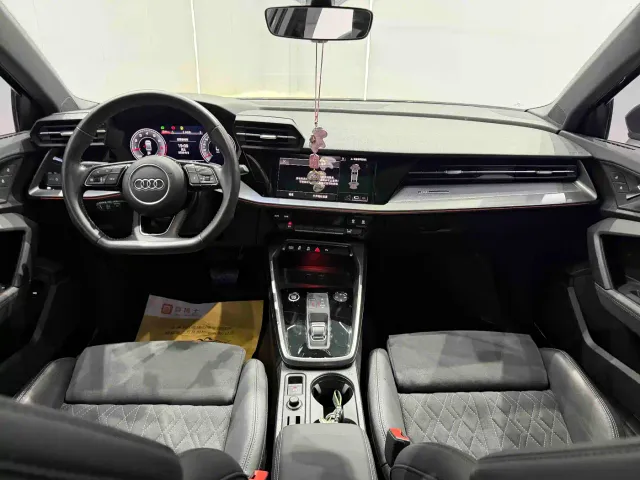 Audi A3 — Фото автомобиля 12