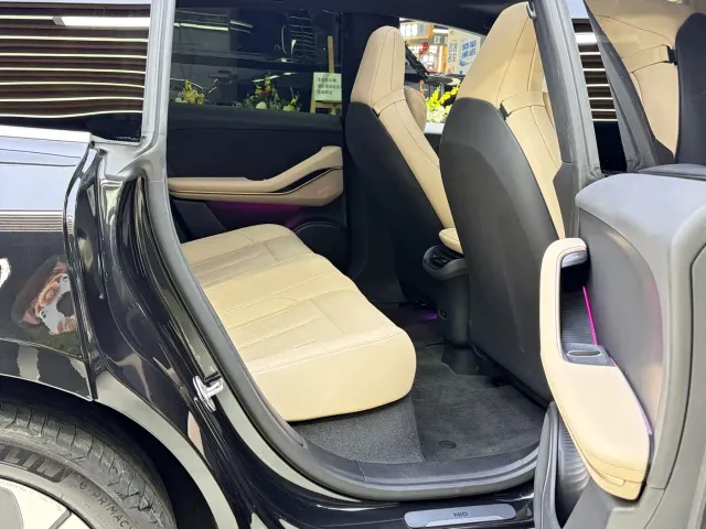 Nio ET5 Touring — Фото автомобиля 13