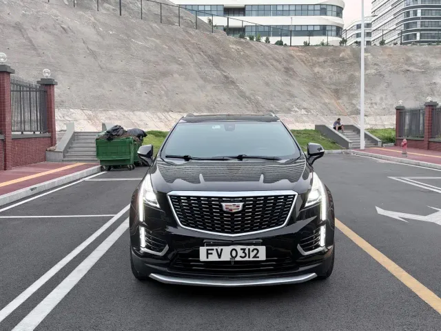 Cadillac XT5 — Фото автомобиля 2