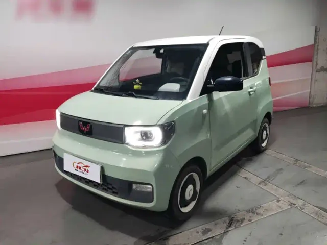 Фотография автомобиля — Wuling Hongguang Mini EV