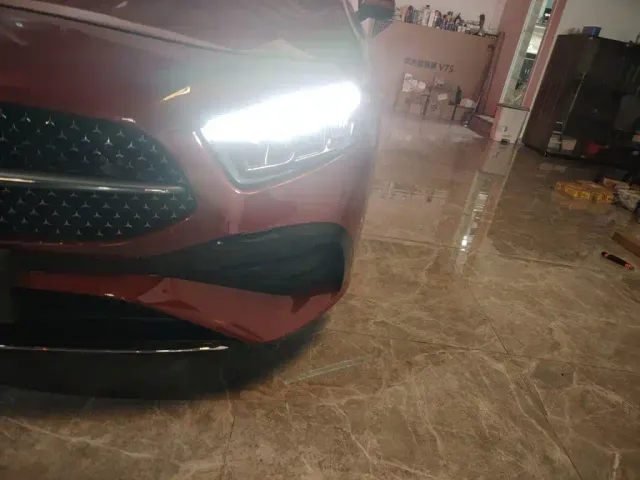 Mercedes-Benz A-Class — Фото автомобиля 14