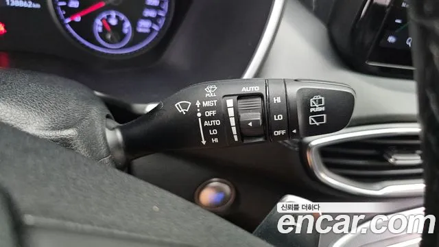 Hyundai Santafe Новый Santa Fe Дизель 2.2 4WD — Фото автомобиля 19