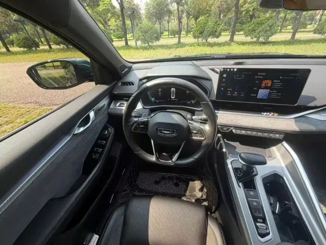 Geely Xingrui — Фото автомобиля 9