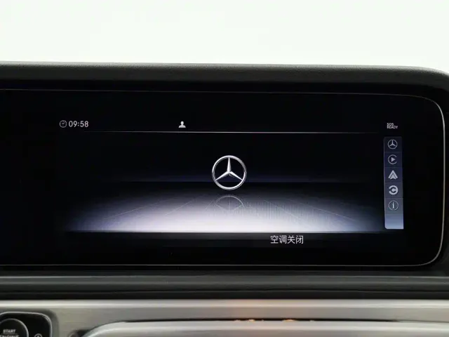 Mercedes-Benz G-Class — Фото автомобиля 17