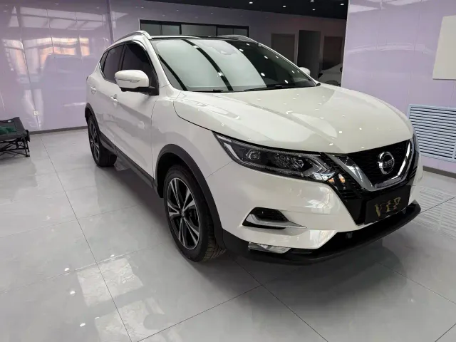 Nissan Qashqai — Фото автомобиля 3