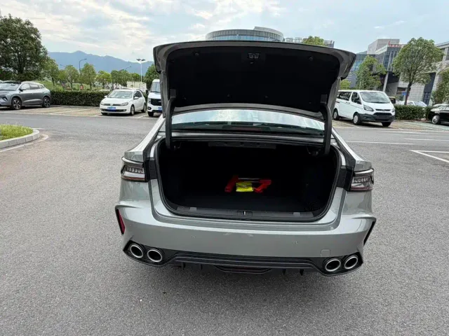 Chery Arrizo 8 — Фото автомобиля 10