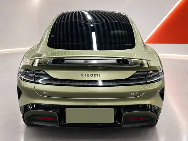 Xiaomi SU7 — Фото автомобиля 5