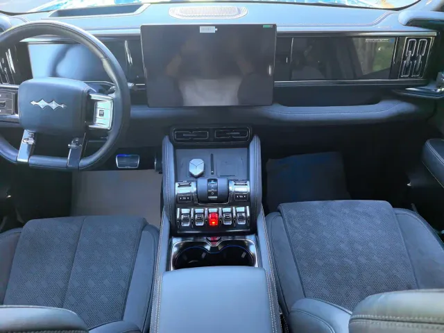 BYD FangChengBao Leopard 5 — Фото автомобиля 14