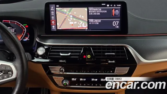 BMW 5 Series G30 — Фото автомобиля 18