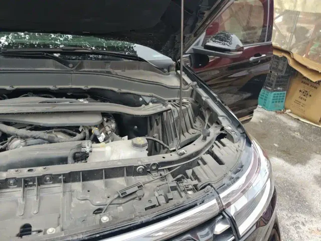 Ford Explorer — Фото автомобиля 21