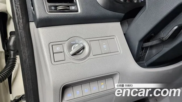 Hyundai Solati Solati 15 мест — Фото автомобиля 13