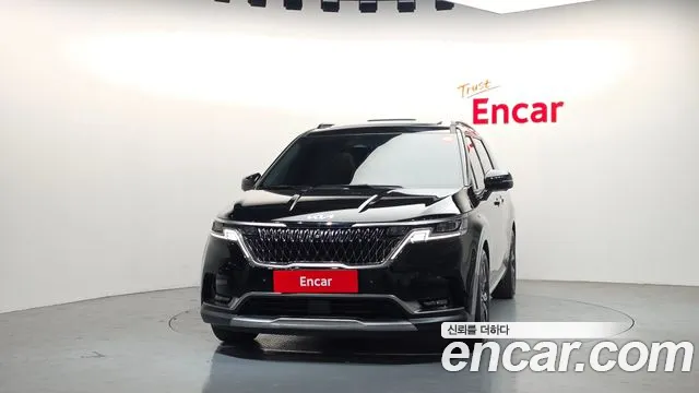 Kia Canival Carnival 4 поколение Бензин 7 мест Signature — Фото автомобиля 3