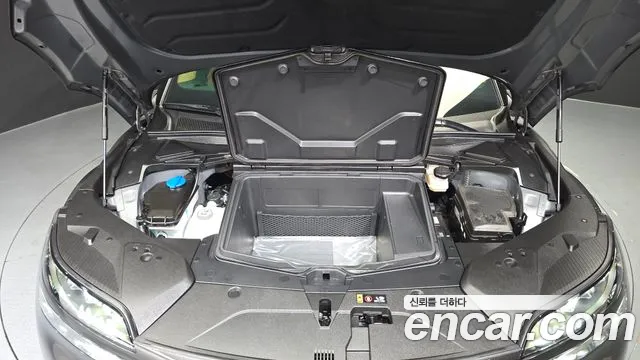 Genesis GV60 Standard — Фото автомобиля 5
