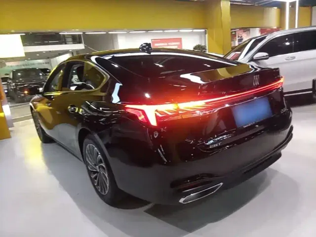 Buick LaCrosse — Фото автомобиля 4
