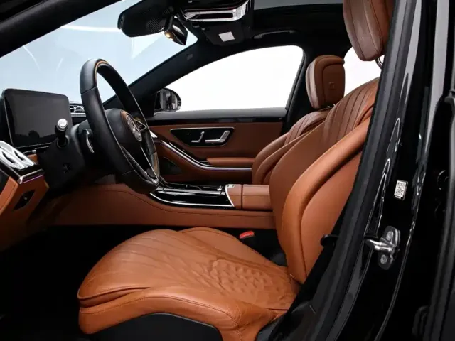 Mercedes-Benz S-Class — Фото автомобиля 15