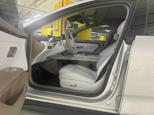 Changan Qiyuan A06 — Фото автомобиля 2