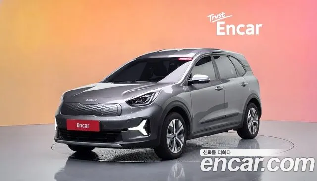 Фотография автомобиля — Kia Niro