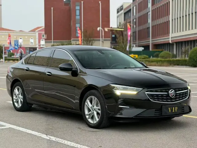 Buick Regal — Фото автомобиля 2