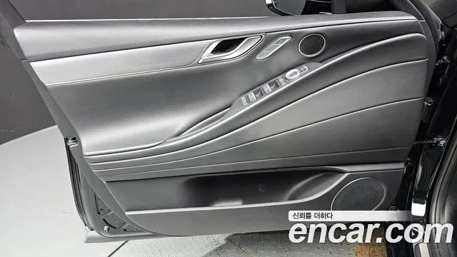 Genesis G80 RG3 — Фото автомобиля 13