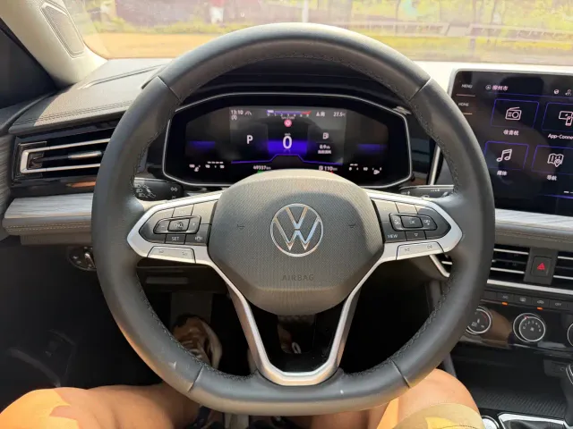 Volkswagen Sagitar — Фото автомобиля 11