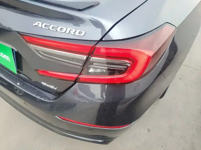 Honda Accord — Фото автомобиля 23