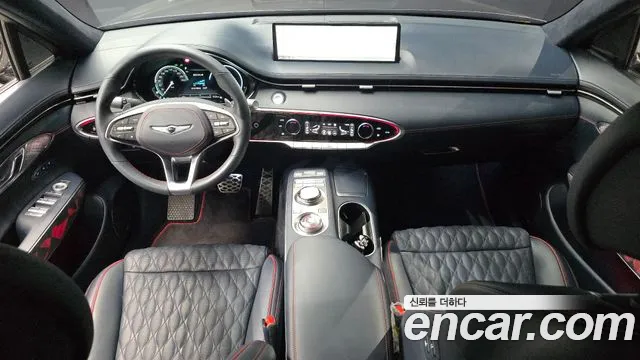 Genesis GV70 — Фото автомобиля 10