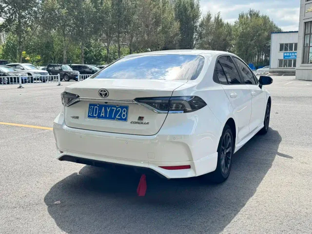 Toyota Corolla — Фото автомобиля 7