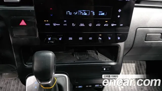Hyundai Staria — Фото автомобиля 18