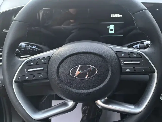 Hyundai Elantra — Фото автомобиля 13