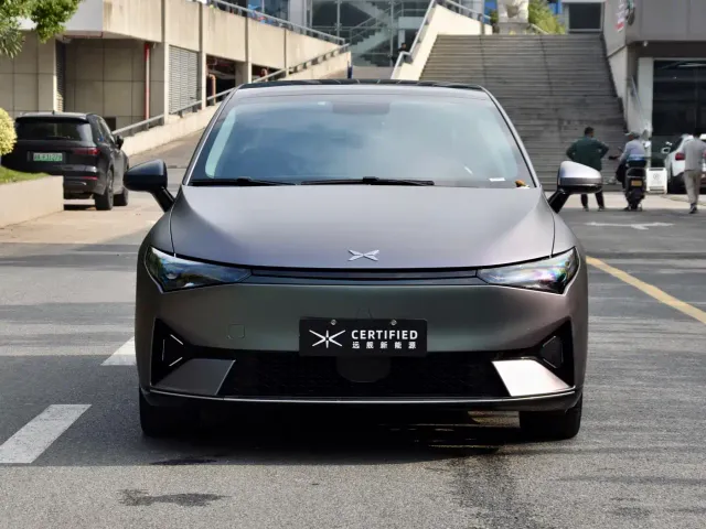 Xpeng P5 — Фото автомобиля 4