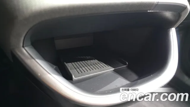 Hyundai Casper Casper Electric Inspiration — Фото автомобиля 30