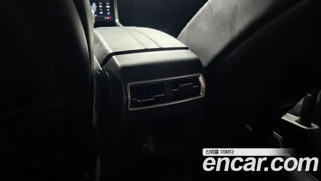 KG_Mobility_Ssangyong Torres Torres Бензин 1.5 2WD — Фото автомобиля 18