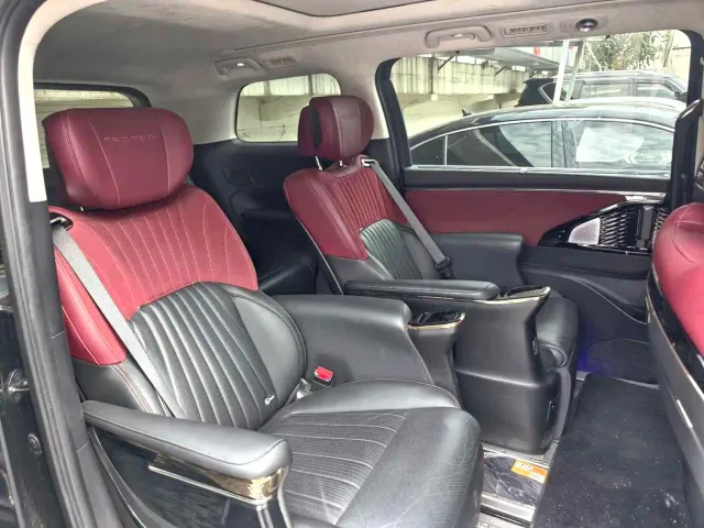 GAC Trumpchi E9 — Фото автомобиля 6