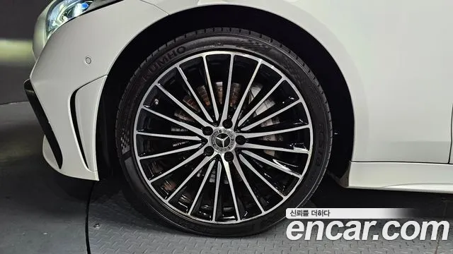 Mercedes-Benz CLS-Class — Фото автомобиля 5