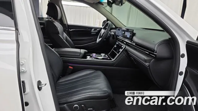 Genesis GV80 2.5T Бензин AWD — Фото автомобиля 24
